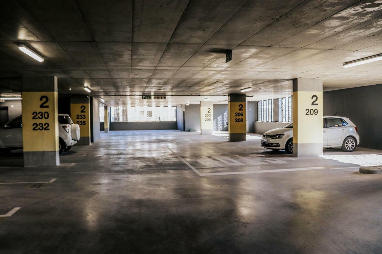 Wex1 - Modern, Iconic, Pool, Gym, Wifi, Secure Parking Apartment Cape Town Ngoại thất bức ảnh